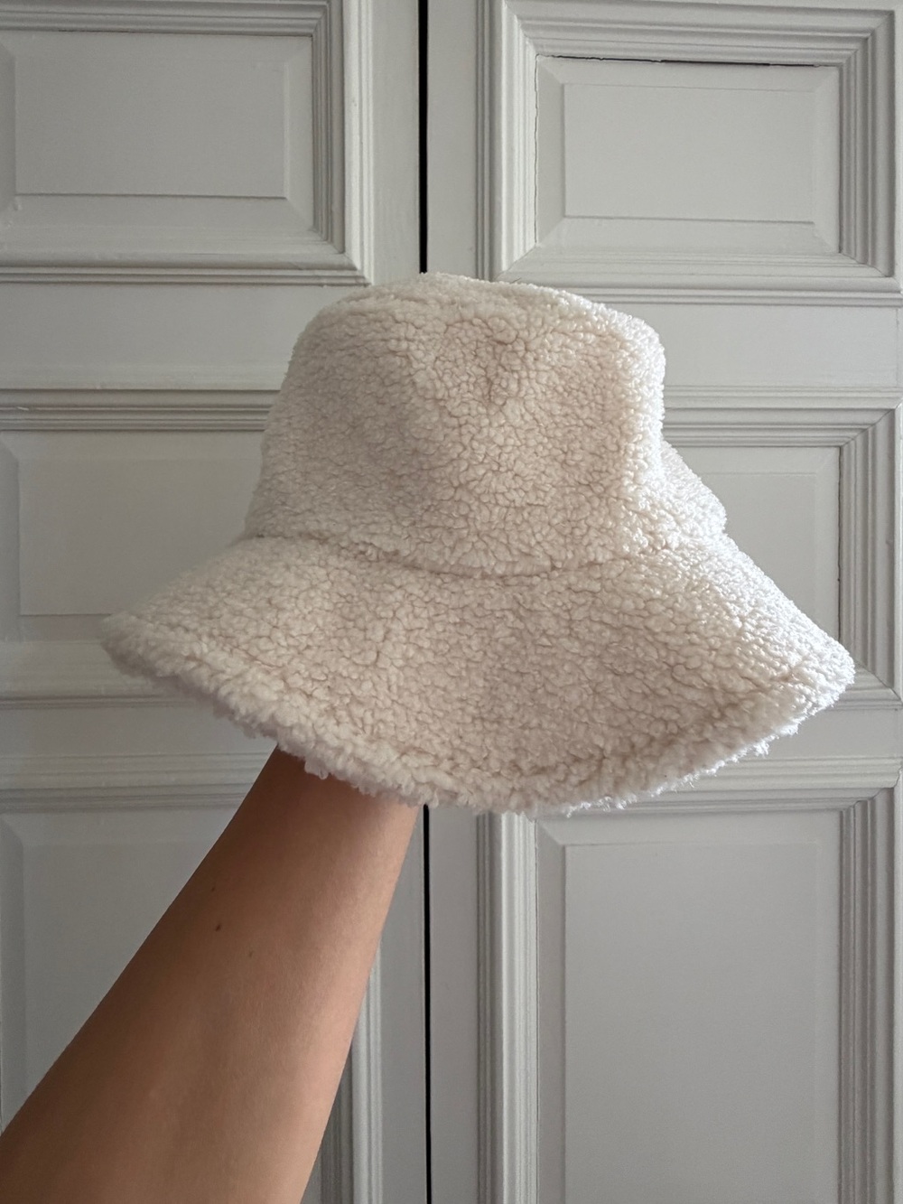 Hat Attack Cream Sherpa Bucket Hat